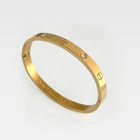 Elegant Gold-Plated Floral Engraved Bangle