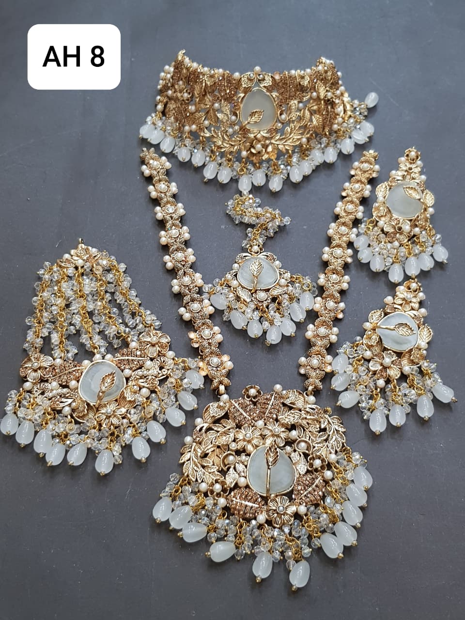 Traditional Bridal Jewelry Set with Red Beads