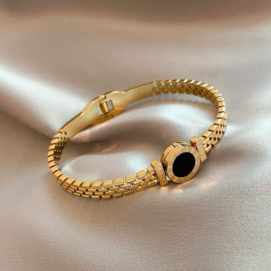 Luxury Gold-Plated Roman Dial "LOVE" Bracelet Set
