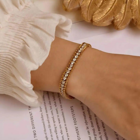 Classic Kundan Stone Chain Bracelet