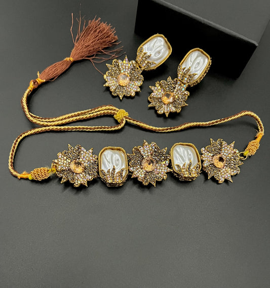 Green Crystal & Pearl Floral Choker Set