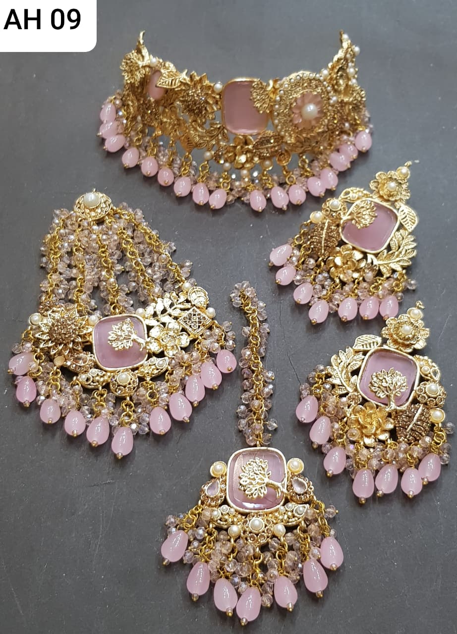 Royal Kundan Pearl Choker Jewelry Set