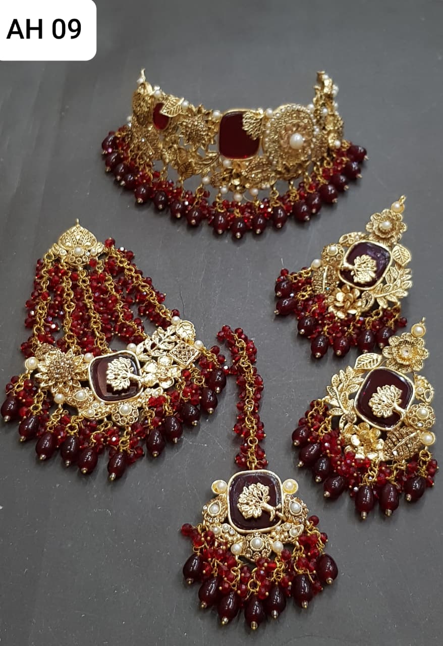 Royal Kundan Pearl Choker Jewelry Set