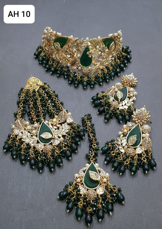 Elegant Green Stone Kundan Jewelry Set